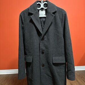 Men’s houndstooth wool coat